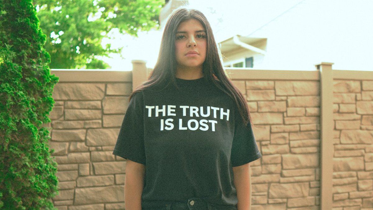 medixhi's tweet image. LOVED THESE PICTURES 

STAYVERITY.COM