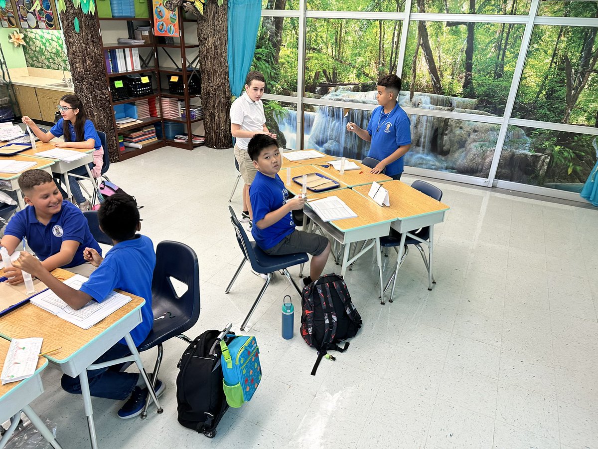 CoolenMrs's tweet photo. Learning the process of science: determine the problem, hypothesizing, trials, collecting data and analyzing whether the data supported the hypothesis.  @NestorEMarcia @MDCPSSci @MDCPSSTEAM @STEAMDesignated @AileenVega123 https://t.co/CtgJhqiJih