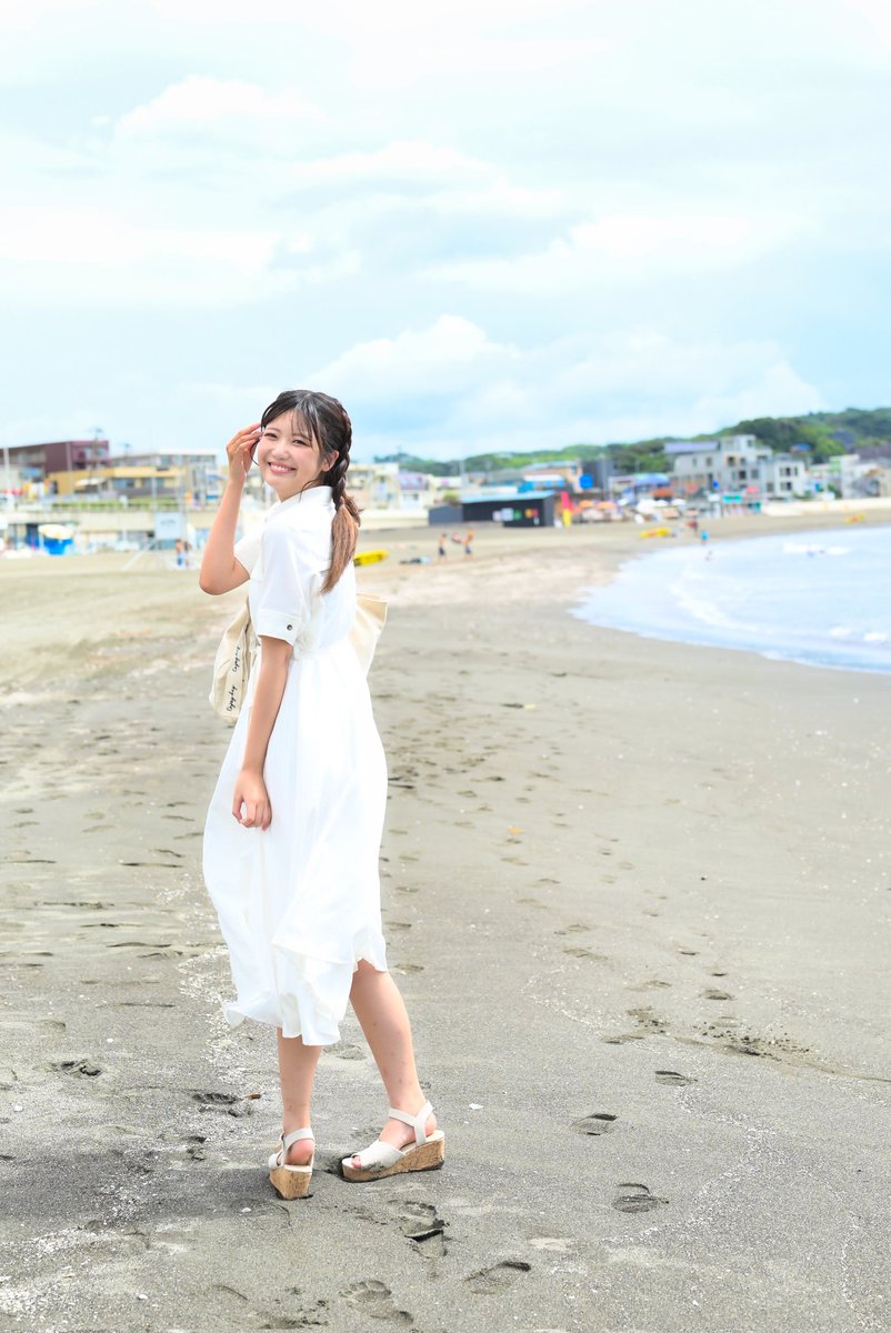 ichikayuto's tweet photo. モデル@momo_tp_ さん
撮影ありがとうございました！はじける笑顔がカワイイ！夏らしい写真が撮れて大満足です！感謝です！＃ポートレート #江ノ島 https://t.co/8PIHd3FmGP