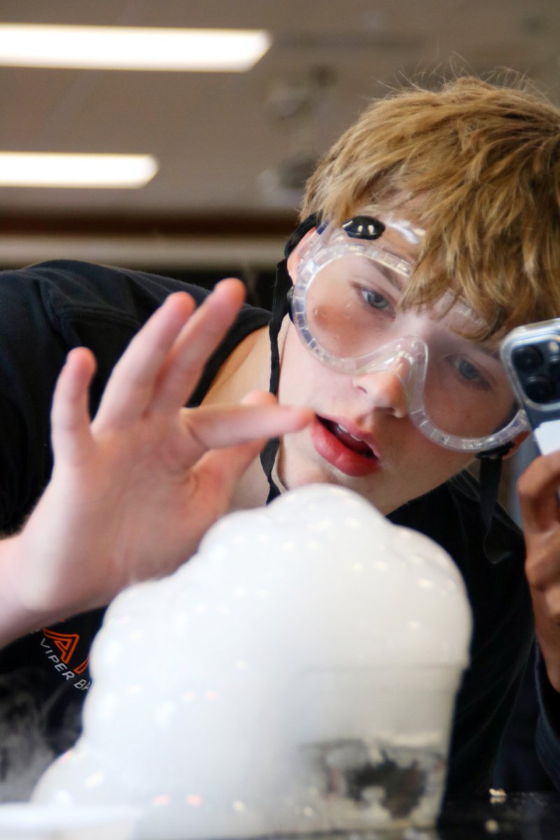 VHS Student Media tweet media