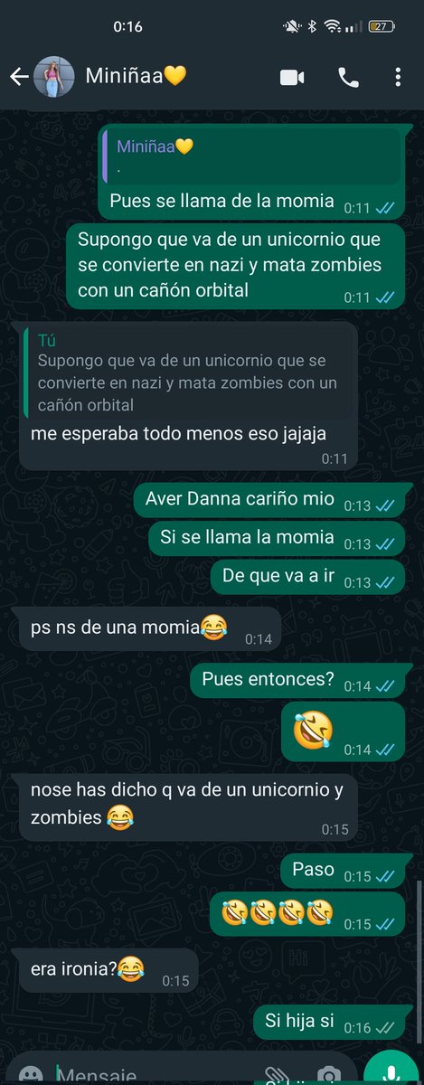 Define tener una novia rubia;