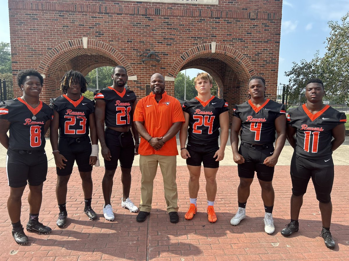 Crypto_CoachK's tweet photo. Our 2023 @AUFootball__ GroundGang! https://t.co/YSySLirXu8