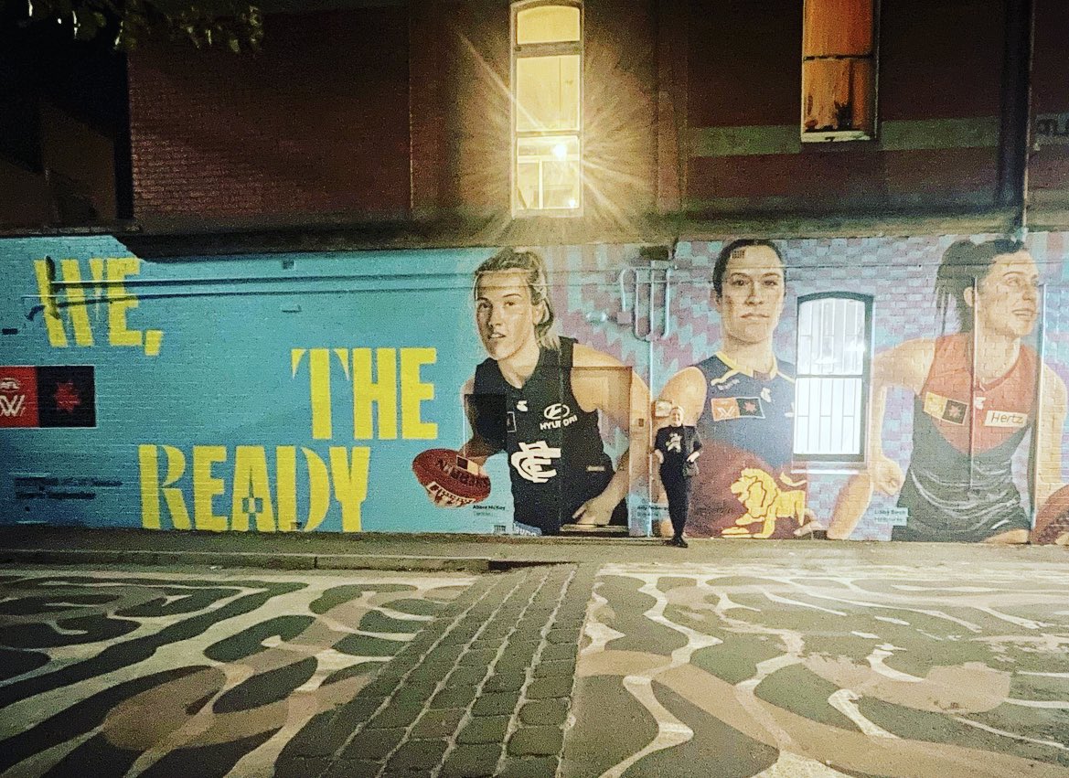 Dr Kasey Symons tweet media