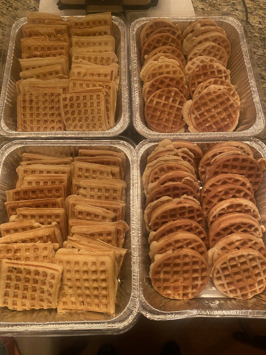 How do we show our teachers appreciation on National Waffle Day? We understood the assignment!  #NationalWaffleDay 🧇