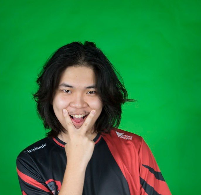 boomesportsid's tweet photo. “demon my ass lah” @aaronleonhart4 https://t.co/eK2Q2Nfawd