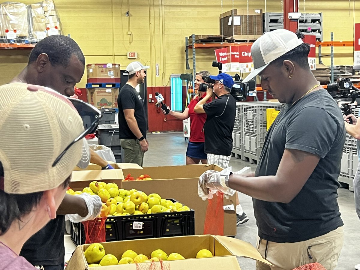 It is #FillTheFridge Week <a href="/KSHB41/">KSHB 41 News</a>. We are asking viewers and followers to donate cash to <a href="/HarvestersORG/">Harvesters—The Community Food Network</a> so they can buy meat, dairy, and fresh produce for people who can’t afford it.  KSHB 41’s Caitlin Knute was live on the air at Harvesters this afternoon with the message!