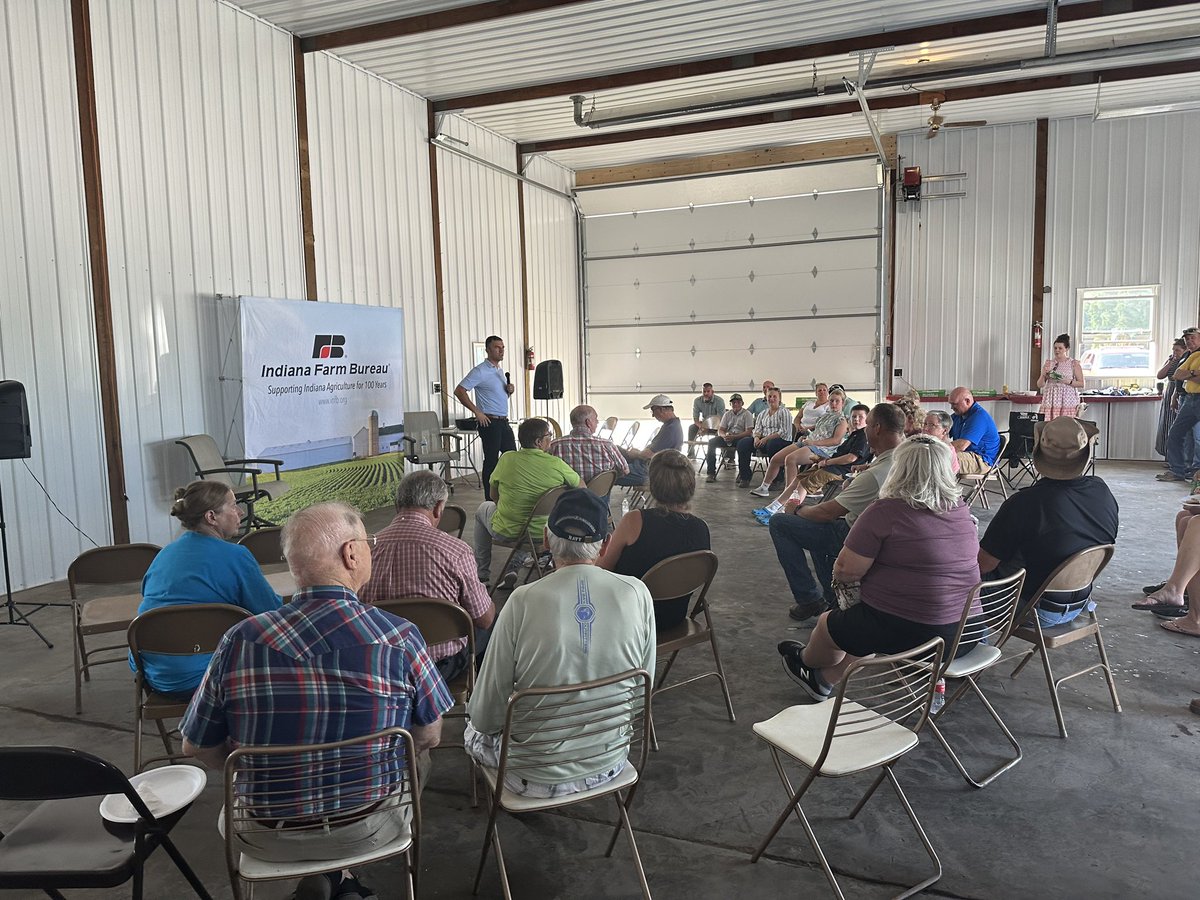 RepRudyYakym's tweet photo. Wrapped up today with a tour of family-owned &amp; operated Parker Farms in La Porte and a listening session with nearly 40 area farmers. 🍅 🌽 

Input from Hoosiers who work the land is essential as Congress takes up the Farm Bill this Fall! @INFarmBureau https://t.co/TV64nOb294
