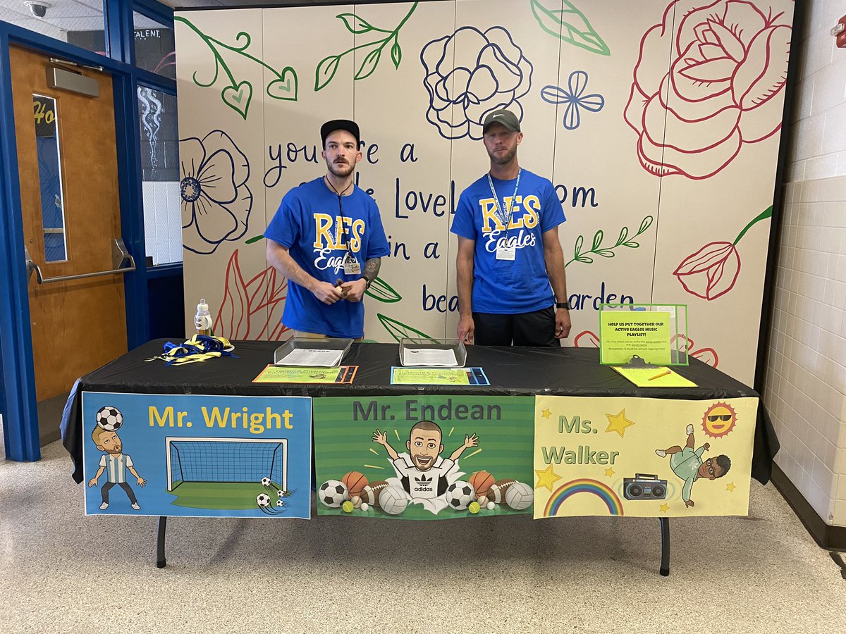 jcorsovb's tweet image. We are Soaring With Hope as we welcome our Eagles to Meet and Greet today! @RosemontEagles