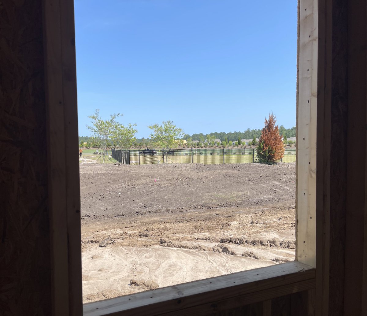 kallen4775's tweet photo. OMD!! More happy dancing today! Our home us REALLY going fast now. Look close at the window that shows the brand new 2.5 acre dog park off our back yard!! #dogsoftwitter #SCbound #pultehomes https://t.co/DpiPhmmqcD