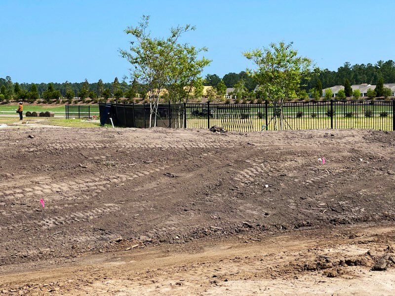 kallen4775's tweet photo. OMD!! More happy dancing today! Our home us REALLY going fast now. Look close at the window that shows the brand new 2.5 acre dog park off our back yard!! #dogsoftwitter #SCbound #pultehomes https://t.co/DpiPhmmqcD