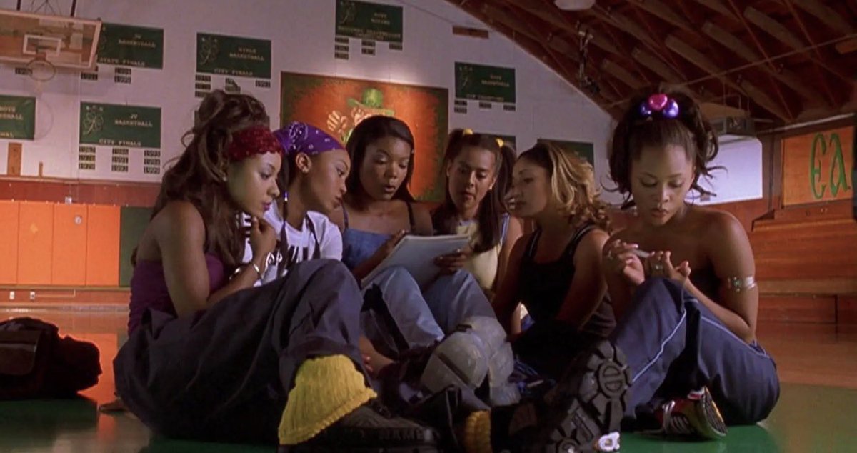 notgwendalupe's tweet photo. 'Bring it On' premiered 23 years ago today https://t.co/uP1ZQNd3SN