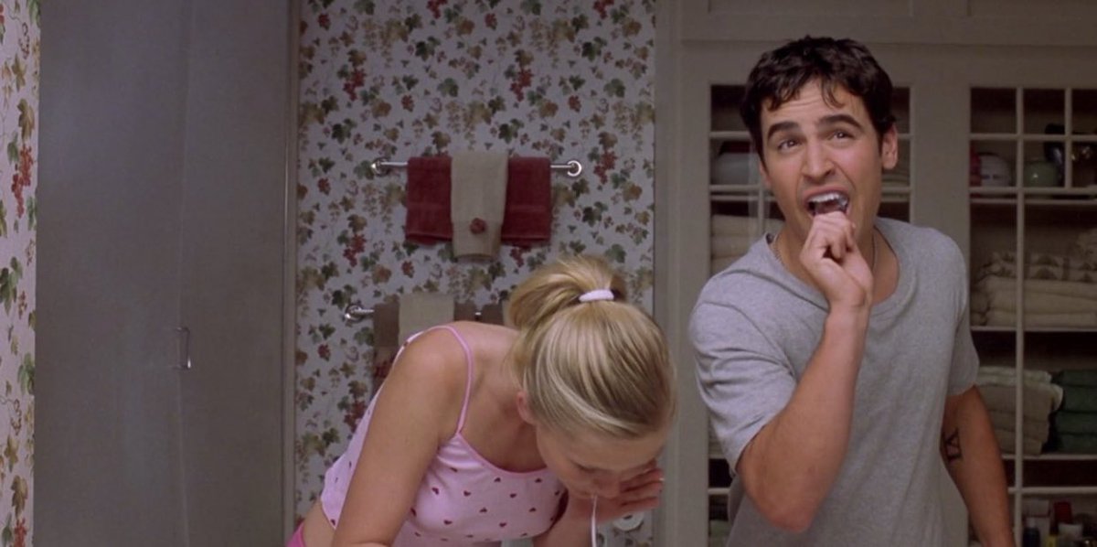 notgwendalupe's tweet photo. 'Bring it On' premiered 23 years ago today https://t.co/uP1ZQNd3SN