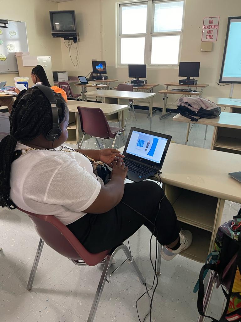copecenternorth's tweet photo. Student Data  Chats, Goal Setting and Flexible Grouping at work! #ROYALPRIDE #ROYALSWAG #LionessSWAG https://t.co/FcKyrWejsy