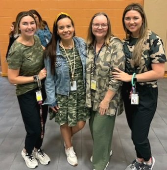 Successful Geography Bootcamp for <a href="/TISDOIS/">Oakcrest Intermediate</a> 6th Grade World Cultures brushing up on map skills!