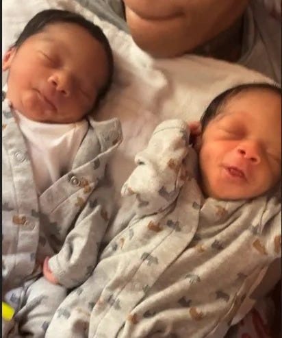 Hometownlife's tweet photo. Three suspects charged with kidnapping newborn twins from Livonia hotel https://t.co/njvEQ9PKq1 https://t.co/DG2DI8RKh9