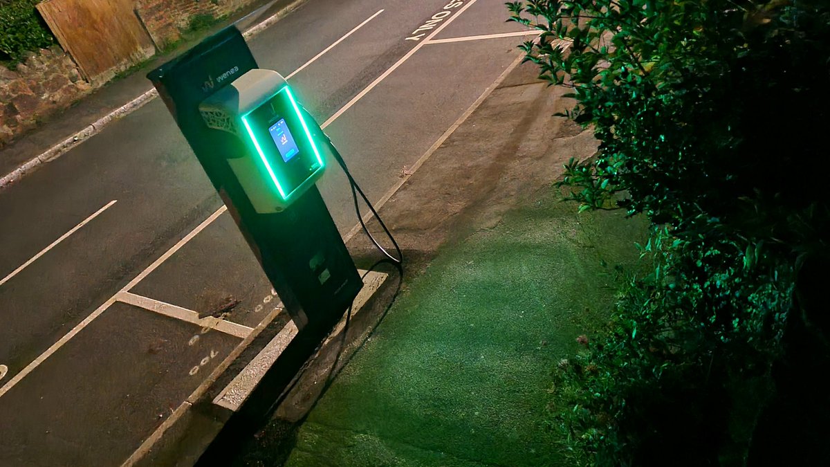 Peter Stephens tweet media