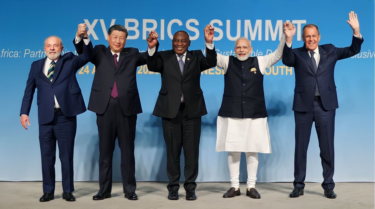 Argentina, Egypt, Ethiopia, Iran, Saudi Arabia and UAE  become full members of BRICS. May Allah help everyone secure for Egypt  its rightful place among the comity of nations.
#Egypt_BRICS
#BRICS