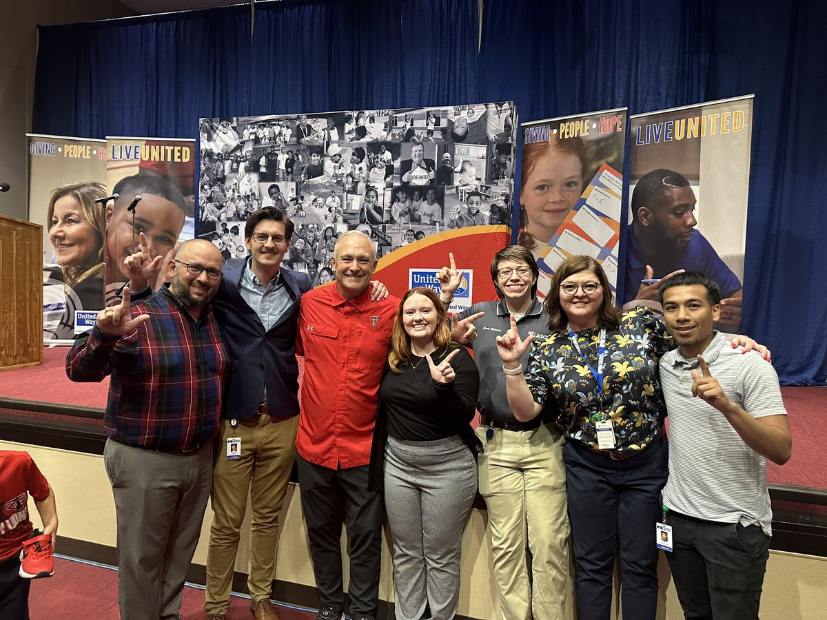 HeatherKeister's tweet photo. Had a great time today at the @LBKUnitedWay Campaign Kickoff. @FreeseNichols lives united! #bettertogether #wreckem https://t.co/6DpMauXaUb