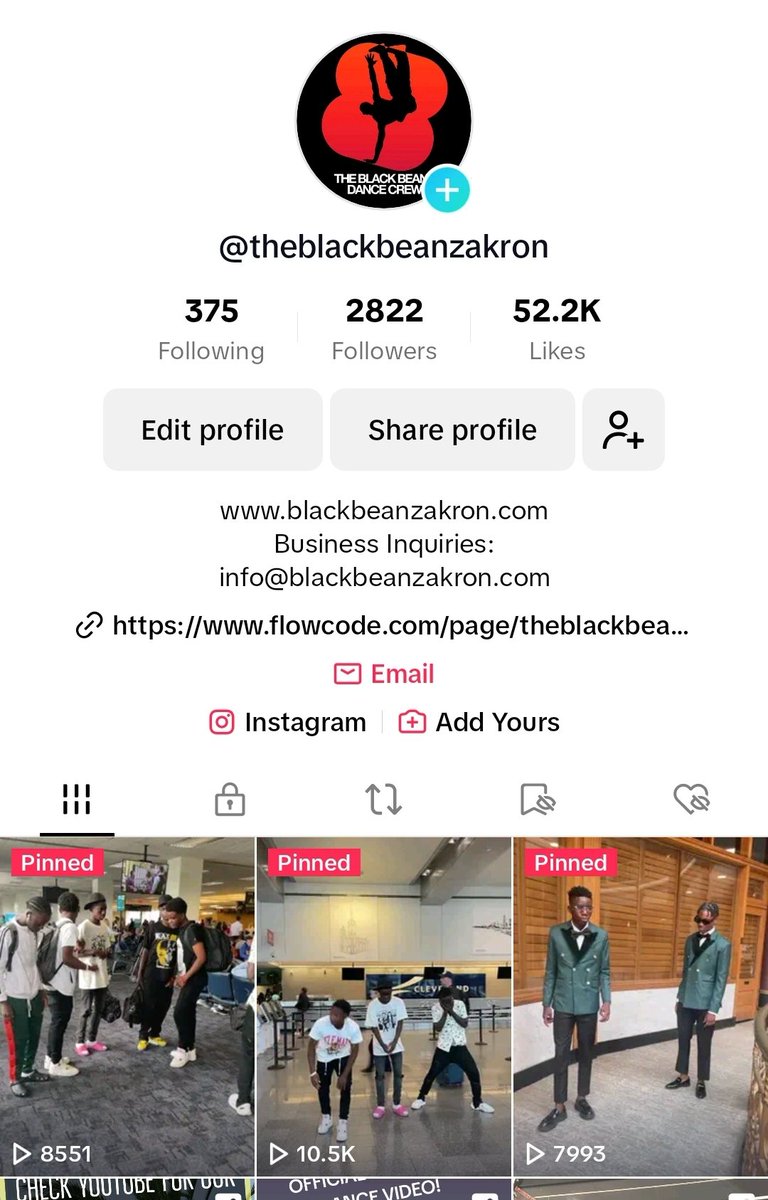 TheBlackBeanz1's tweet photo. Follow us on @tiktok_us 

#titkok #follow #share #theblackbeanz #dancers #Dance #tiktokviral #entertainment https://t.co/BFFrKaWTid