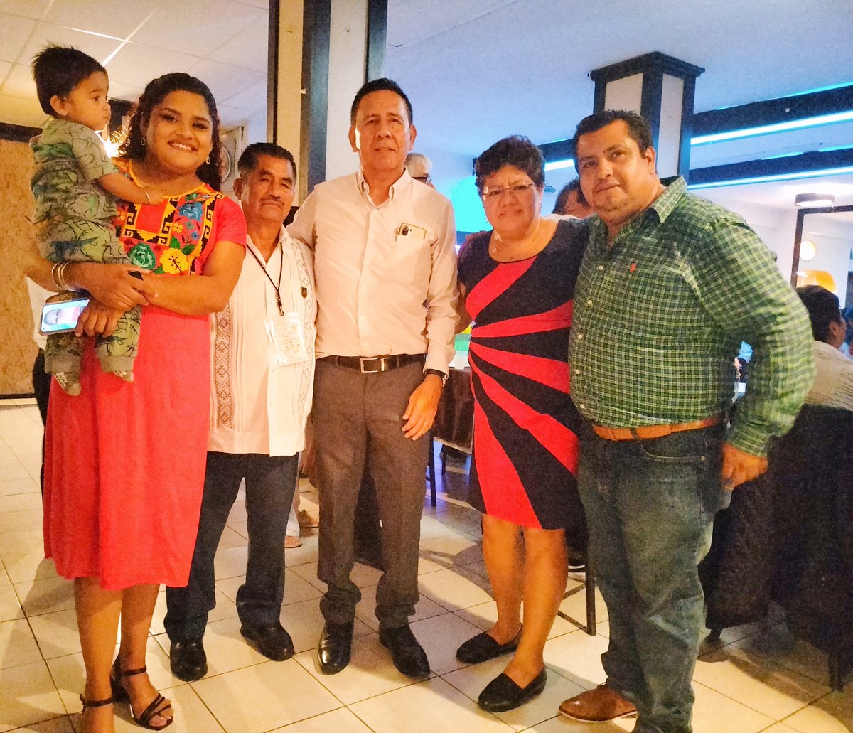BustosGaytan's tweet photo. Concluyó el segundo congreso de voceadores de voceadores, Nueve países de Latino América, en Cuernavaca. https://t.co/int9qohBfE