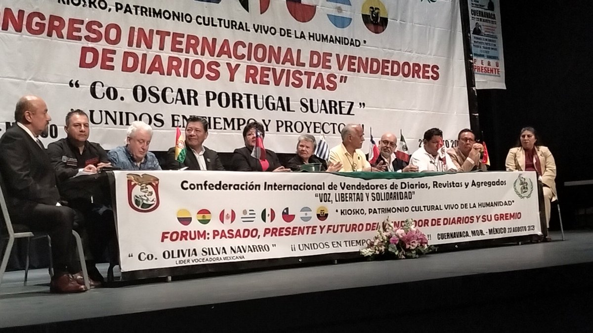 BustosGaytan's tweet photo. Concluyó el segundo congreso de voceadores de voceadores, Nueve países de Latino América, en Cuernavaca. https://t.co/int9qohBfE
