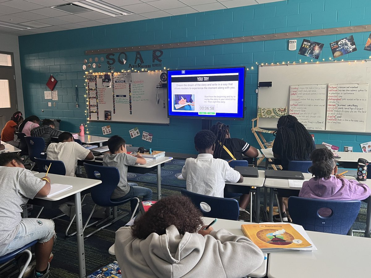 Wilson_FLE's tweet photo. Building our stamina during writing workshop! They were surprised of themselves with how much they actually wrote today ❤️. #writers #workshop @Bjackson_FLE @misshayward_usc @Davis_FLE @ForestLakeEagle https://t.co/mytjz64C7p