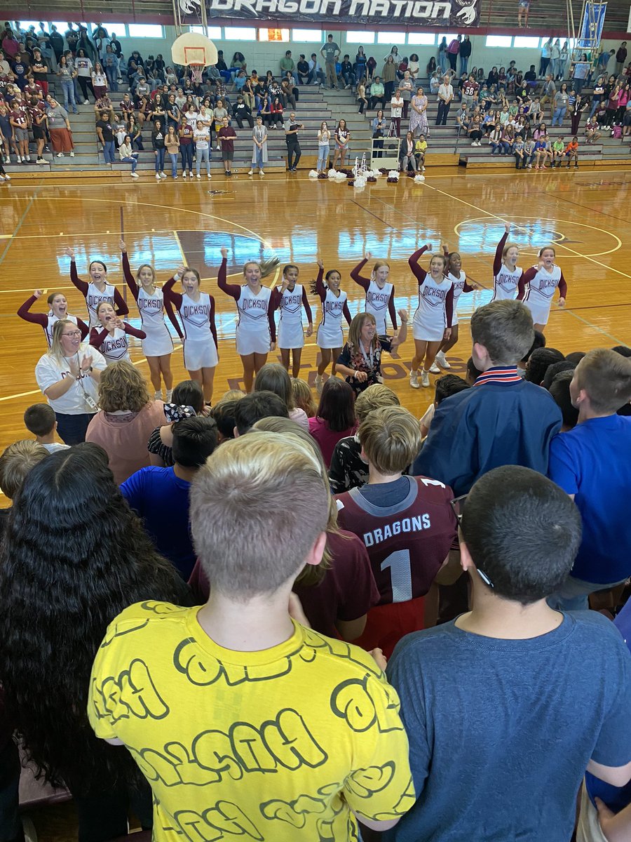 I had some very excited sixth graders today for the pep rally! <a href="/DMSDragons/">DicksonMiddleSchool</a>