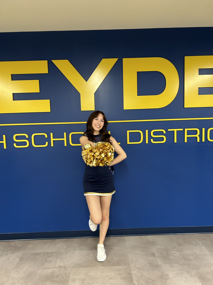 Introducing our captains Sam, Katie, and Bella! These dancers have been a part of Leydenettes since their sophomore year. We are so lucky to have such dedicated and talented leaders! 💛 #leydenpride #leydenettes