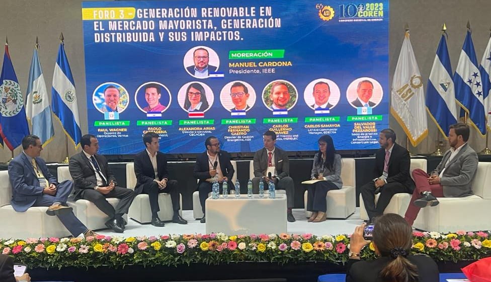 asielsalvador's tweet photo. #COREN2023 Paul Wagner #VENTUSGuatemala Paolo Cartagena @NEOEN_SV Alexandra Arias #CECACIER #CostaRica Christian Castro @AESElSalvador Carlos Guillermo Chávez @grupomerelec Carlos Samayoa #EDECSA Salvador del Valle #ConsortiumLegal #Guatemala modera Manuel Cardona #IEEEElSalvador https://t.co/h5uo176Wsi