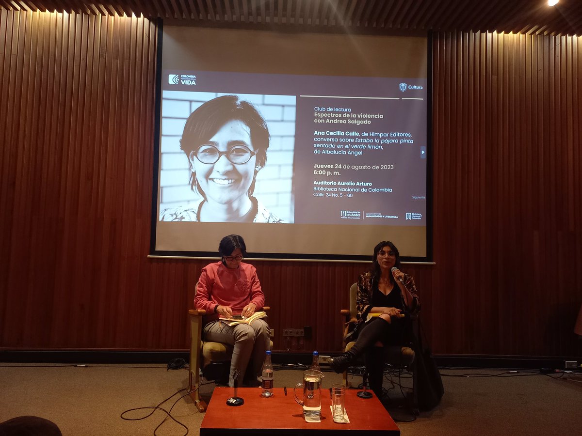 Iniciamos la última sesión del Club de lectura Espectros de la violencia entre <a href="/laphdj/">Ana Cecilia Calle</a> y <a href="/AndreaSalgado1/">Andrea Salgado</a>
sobre «Estaba la pájara pinta sentada en el verde limón» de Albalucía Ángel. Sigue este hilo para conocer los destacados.

.
<a href="/mincultura/">MinCultura Colombia</a> 
@ArtesUniandes