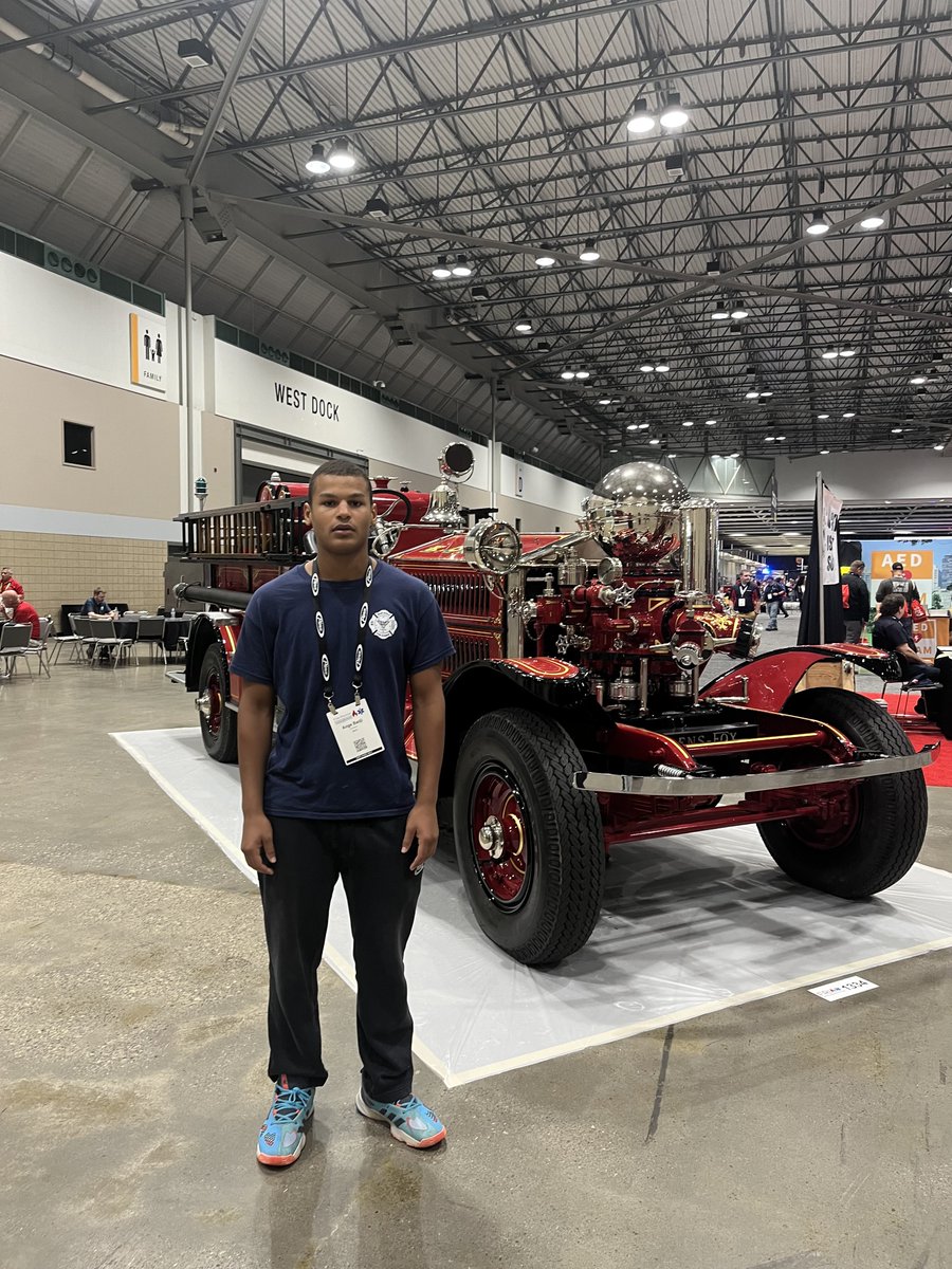 Fire Science Cadets visited the IAFC Fire-Rescue International Conference and Expo this week and found famous faces and unique fire apparatus! @theSMSD