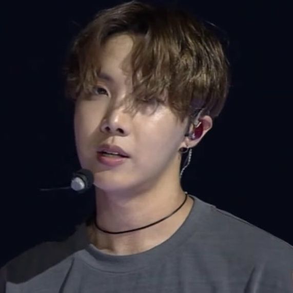hourlyhyungline's tweet photo. https://t.co/1p4sF7zgR2