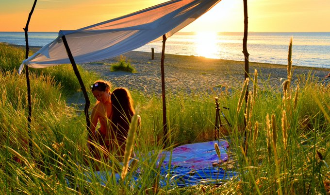 romantic sunset 💛🧡❤️ https://t.co/0qK0yKTBTV