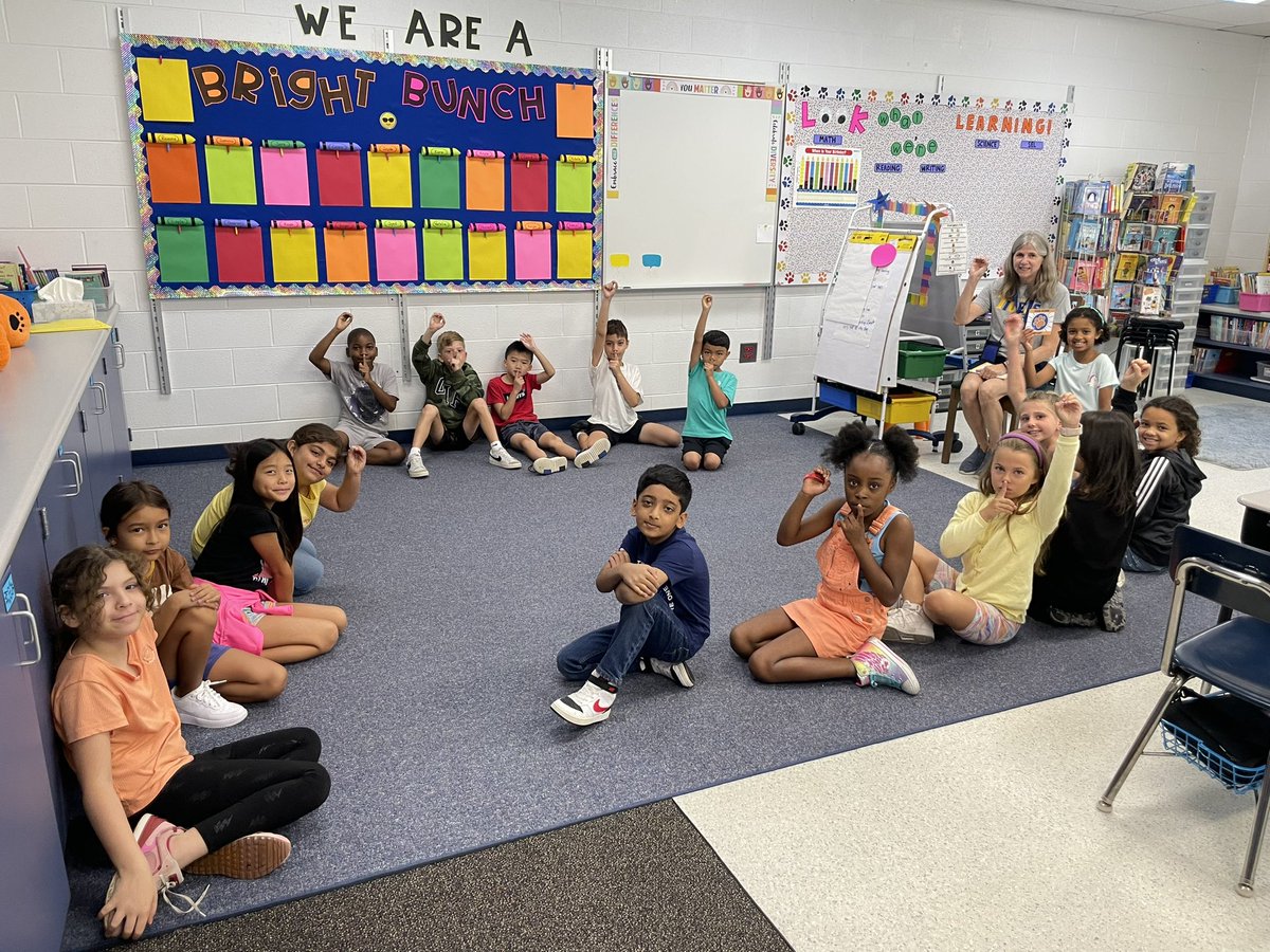D59JulietteLow's tweet photo. Expectations ✅! These Tigers received PAWsome efforts this week! We’re looking 👀 for more 💪🏽! Let’s get ‘em Tigers! https://t.co/6guk9hR3uy