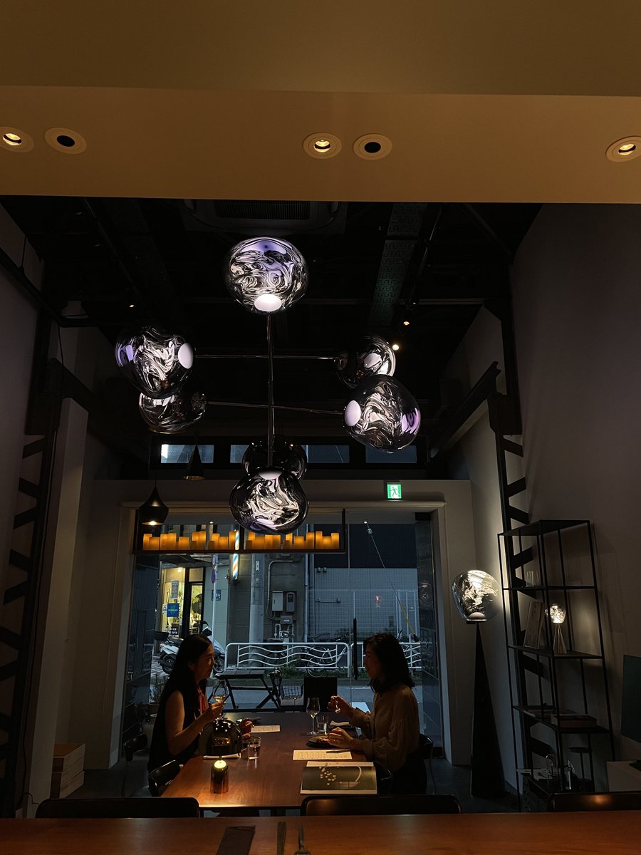 hiroelight's tweet photo. この風景、
8/25本日まで。
門前仲町徒歩5分
#LIGHTANDDISHESLab
#tomdixon
#トムディクソン https://t.co/TehRvU3Ezp