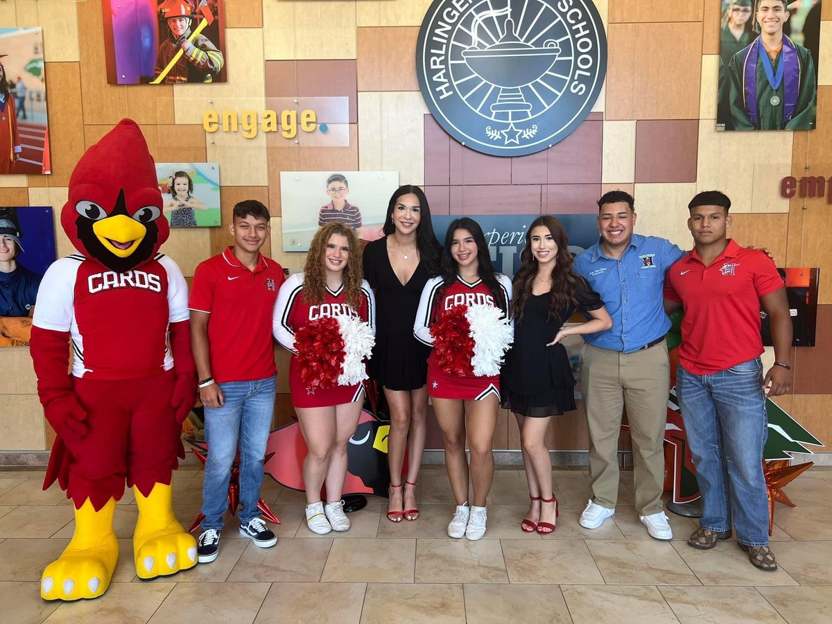 longo3204's tweet image. Good Day in Cardinal Land. #CSND @emmarose_32 @kayla785_ @Randym206 @JamesGu24 @j_sanchez065 🎉🎉🙌❤️