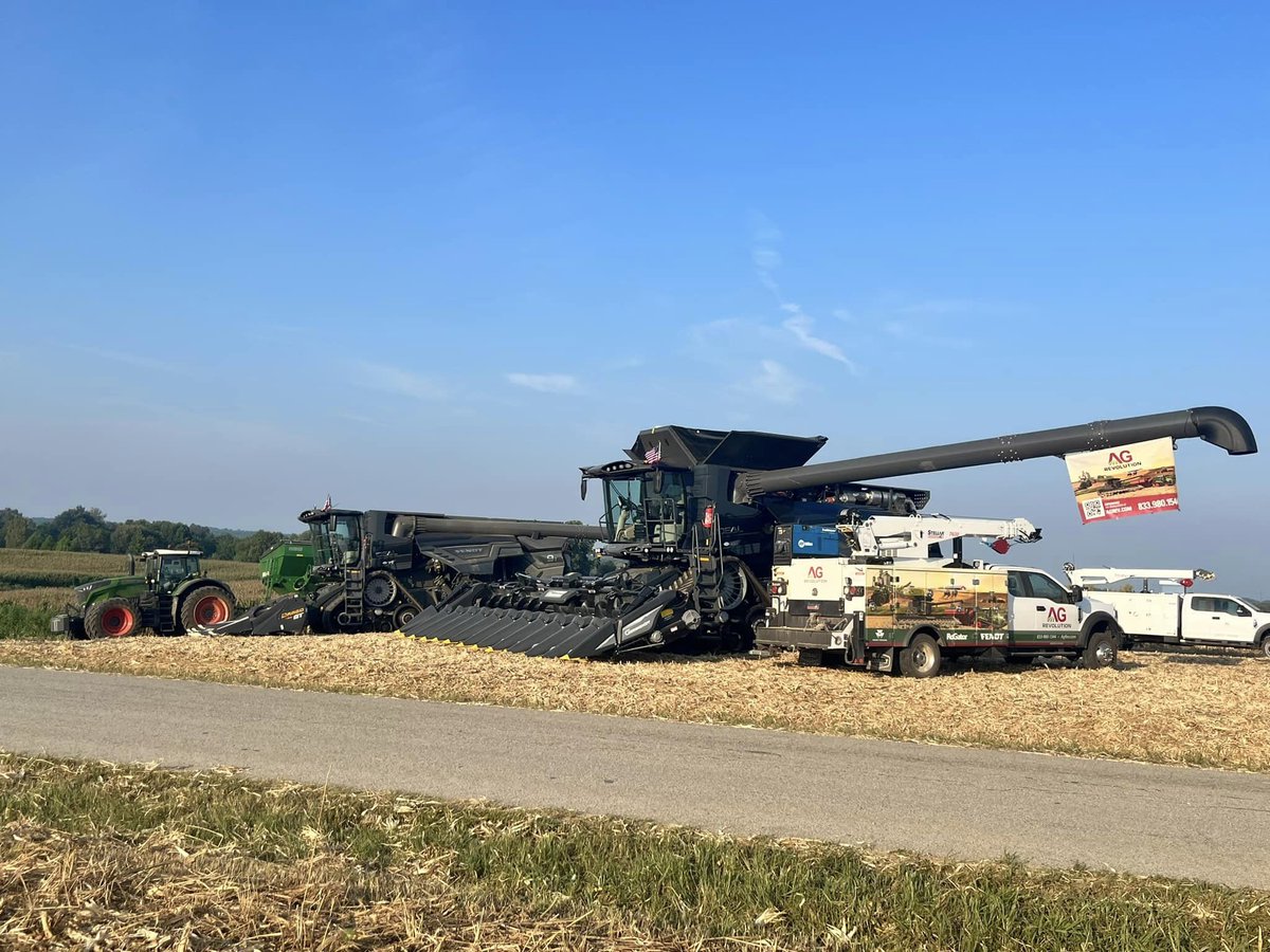 AgEquipment's tweet photo. The AgRev team is ready to see you at the Harvest Days tomorrow in Utica, KY!!
Come out and visit with our sales and service teams to learn more about our full line of products.  #agtalk #harvest23 #fendt #agco #agrev #brandt #motherbin https://t.co/TPhFS02wqA