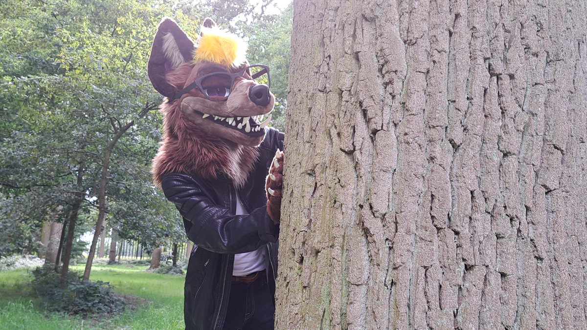 JoeyFurryTrash's tweet photo. I am feeling ✨🦋whimsical 🔮✨
#elftopia

🪡:@Nightmarez_S
📸:@fok https://t.co/TMj1NHvq3m