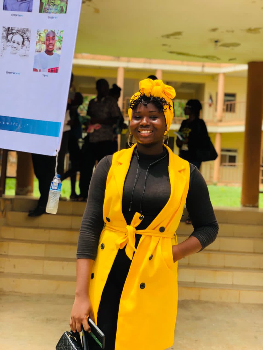 oaumusan69's tweet photo. Day 22 challenge is drop a picture of yourself at the front of the department.
In case you still want to feature drop a comment 😉
#music #musicislove #musicislife #ilovesinging #sopranosinger #ladysinger #musicdepartment #musicschool #oaumusan https://t.co/jJiXv1ZDFi