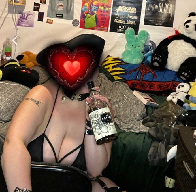 ToxicDestiny666 ($10 OF) - @Onlyfans_prime_ my OF is only $10/month https://t.co/UtkKpmncfV https://t.co/LIXpagVUNf