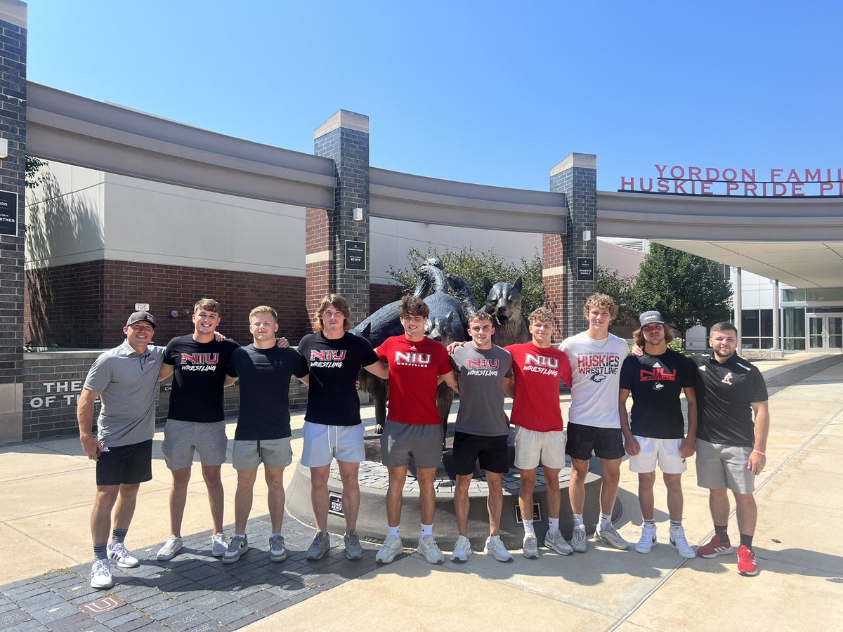 New Huskies in town 🐺

Welcome this year’s freshman class!

#WorkLikeADog