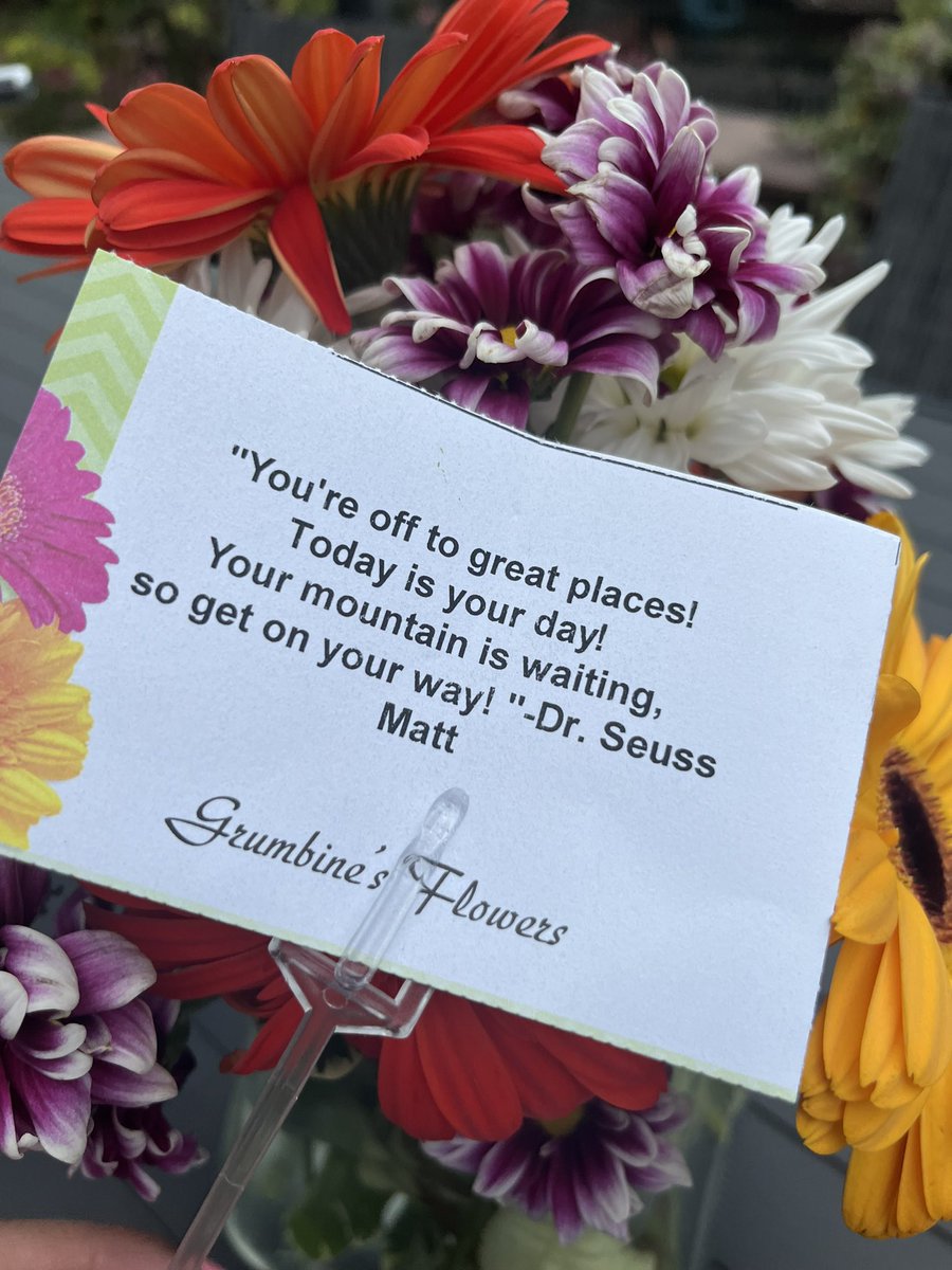 kimsesh's tweet photo. Day 1 as an instructional coach is in the books….5 miles walked and a special surprise delivery from the hubs! 🥰 So excited about this new journey! https://t.co/0TXpdA1fkU