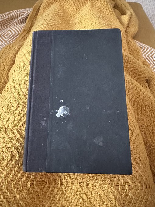 1 pic. Just bought a “new” hardcover book from @amazon and I RECIEVED A USED BOOK WITH CUP STAINS ON