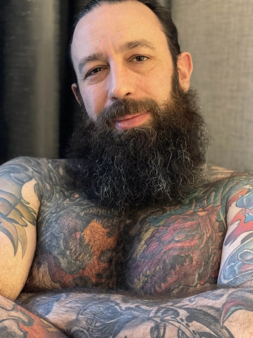 Just went live!  Come say hi :)  https://t.co/VgOMhbYnnA https://t.co/bf8pEIw9qA<a href="/tag/exxxoticanj2023"class="tags"><span>#exxxoticanj2023</span></a>