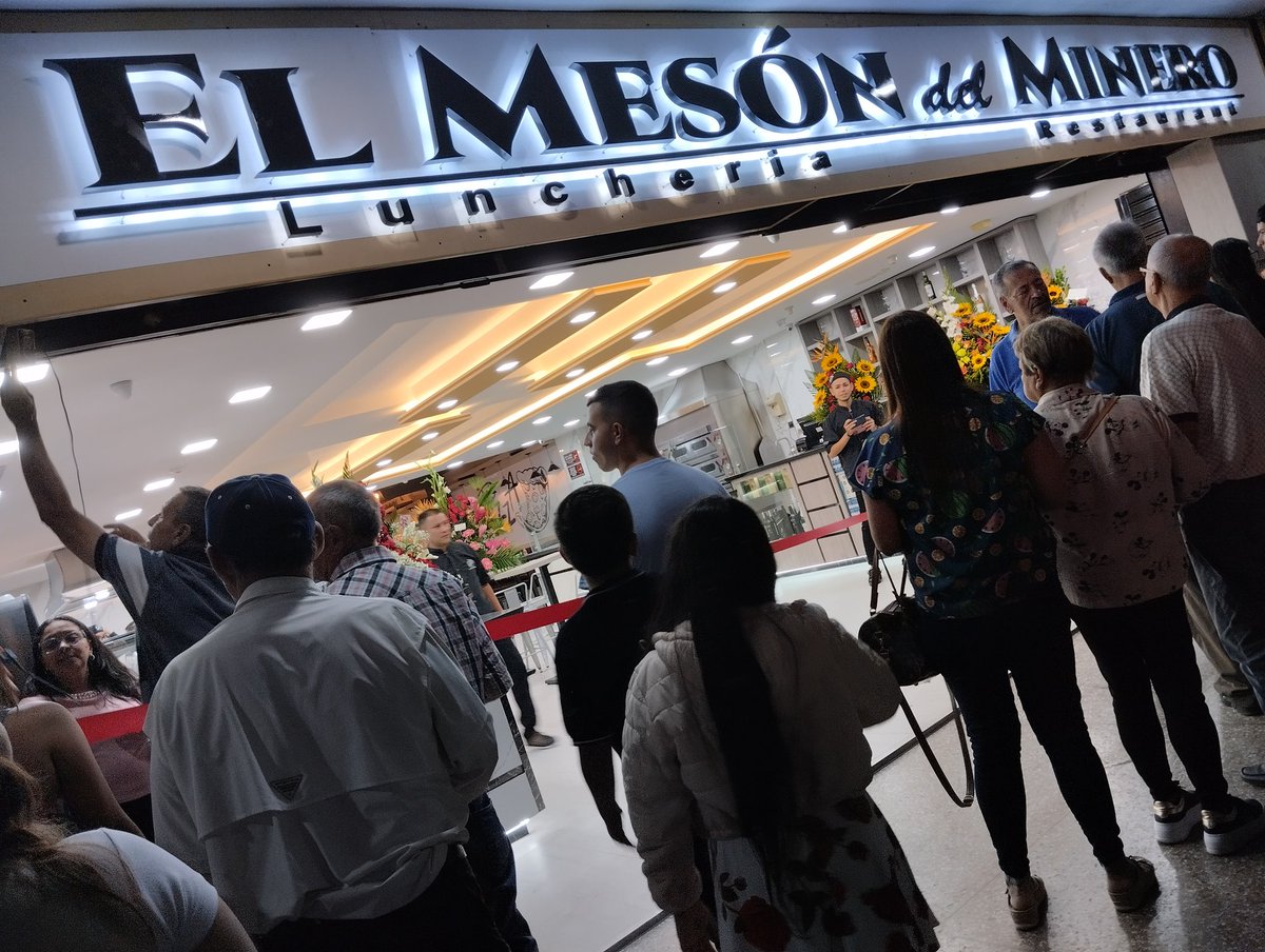 Re apertura del restaurante El Mesón Del Minero