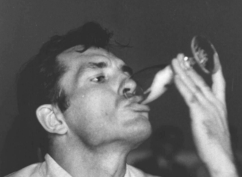 Oftentimes an originator of new #language forms is called “pretentious” by jealous talents. But it ain’t whatcha write, it’s the way atcha write it. JACK KEROUAC #amwriting