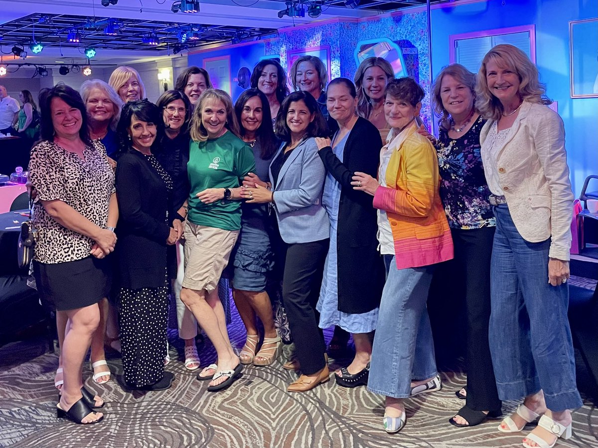 Had a blast supporting <a href="/benitazahn/">Benita Zahn</a> in Shear Madness at Lake George dinner theatre with our Forum for Executive Women