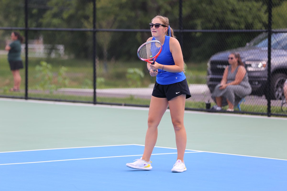 TennisGLHS tweet media