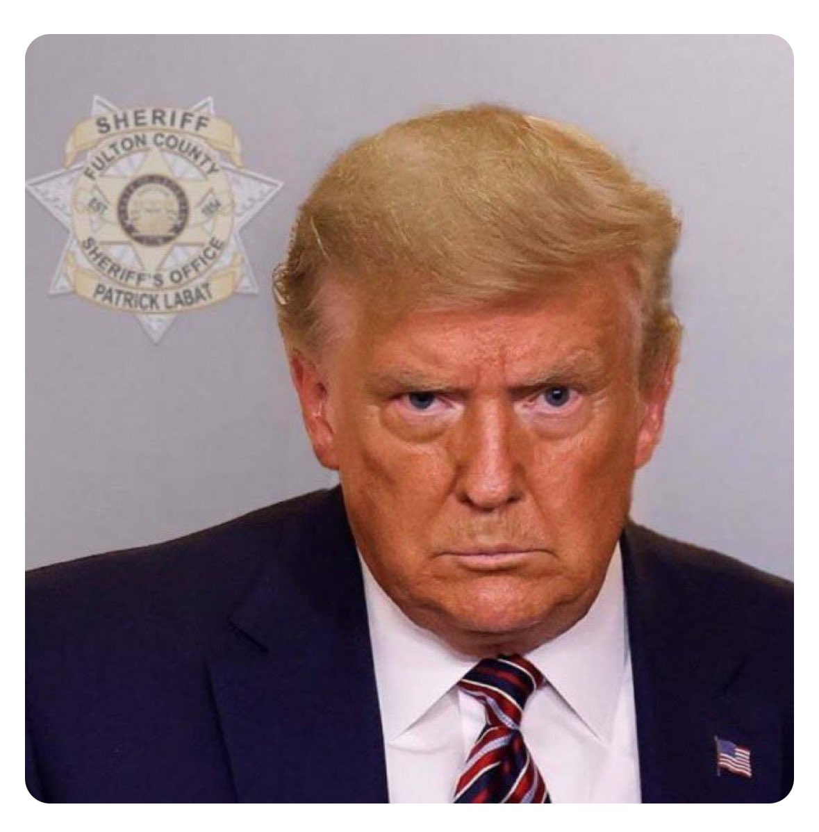 Accountability looks terrible on him but GREAT on America! Hahaha!! #TrumpMugShotDay