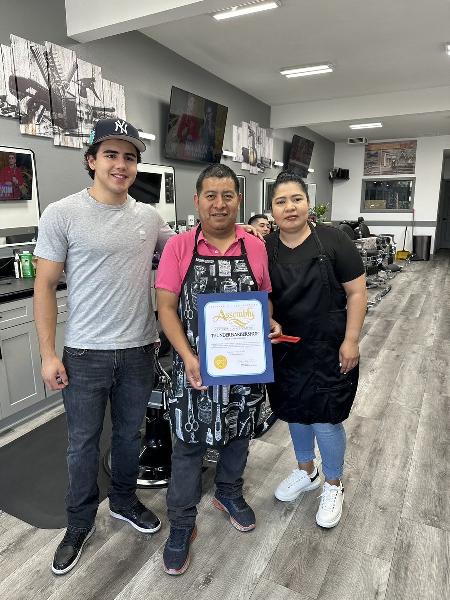 AsmPacheco's tweet image. Congratulations, Thunder Barbershop, on the occasion of your Ribbon Cutting Ceremony in the beautiful city of La Habra!💈We welcome your investment in our community. Congratulations, and I wish you many years of success. 
•
•
#AD64 #CA #LaHabra #barbershop #smallbusiness